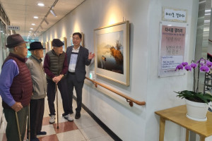 2025년 5월 남현찬작사 사진전.jpg